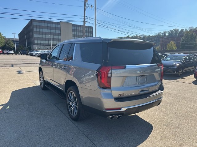 2025 Gmc Yukon Denali photo 2