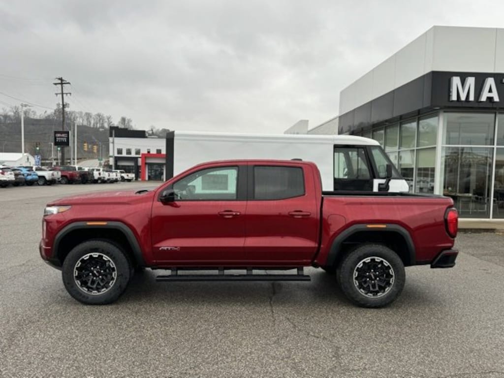 New 2026 GMC Canyon AT4 Truck