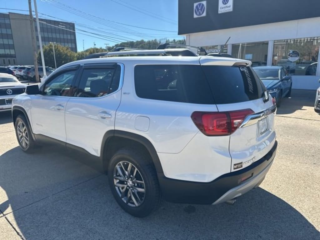 Used 2017 GMC Acadia SLT SUV