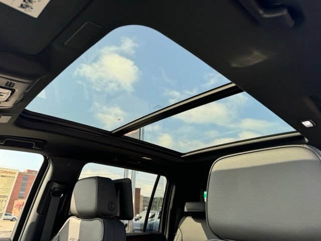 2026 GMC Yukon XL Denali - Photo 15