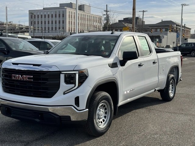 2026 GMC Sierra 1500 Pro's photo