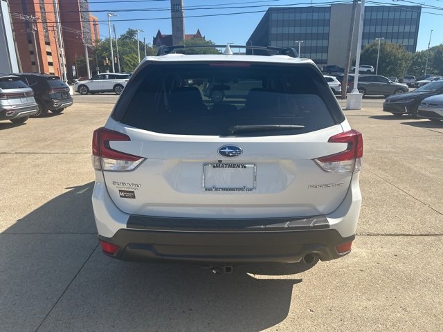 2019 Subaru Forester Limited photo 3