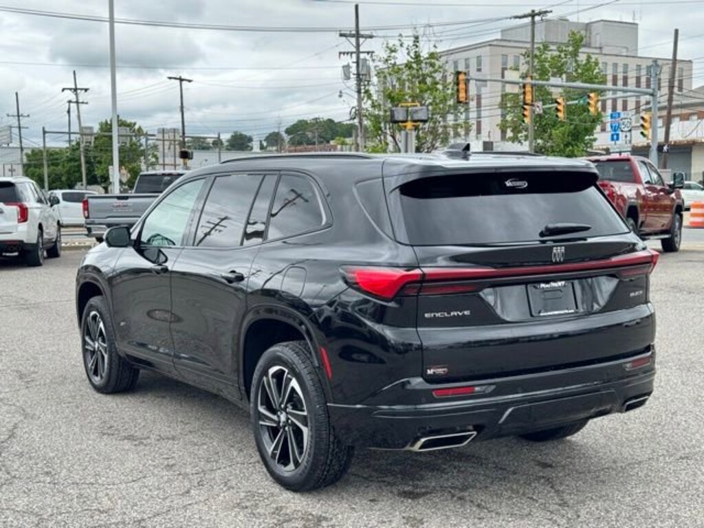 Used 2025 Buick Enclave Sport Touring SUV