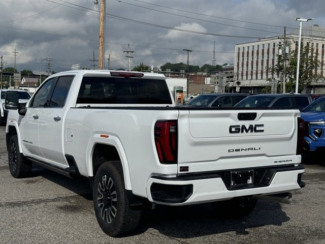 2025 Gmc Sierra 2500 HD Denali Ultimate photo 3