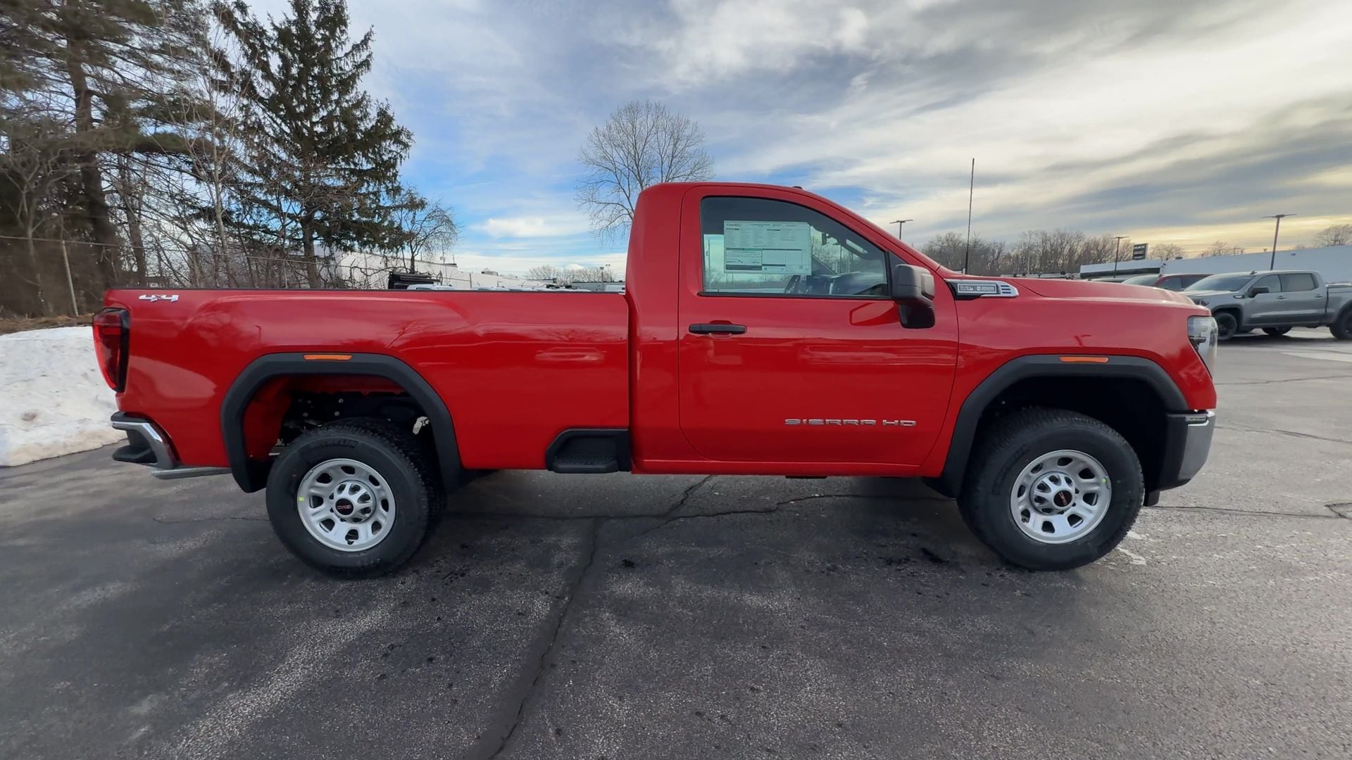 2026 GMC Sierra 3500HD Pro - Photo 9
