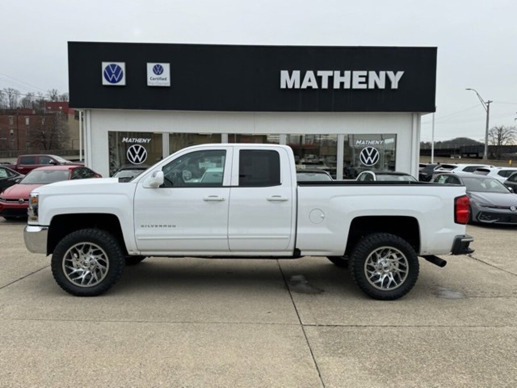 Used 2018 Chevrolet Silverado 1500 LT Truck