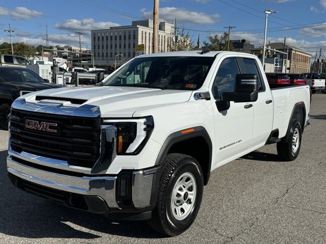 2026 GMC Sierra 2500HD Pro's photo