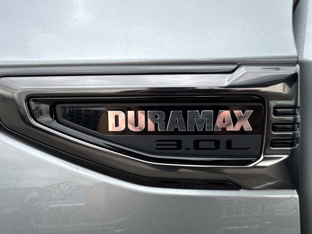 2025 GMC Yukon AT4 - Photo 17