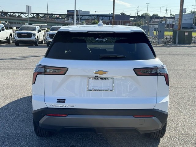 2025 Chevrolet Equinox LT photo 4