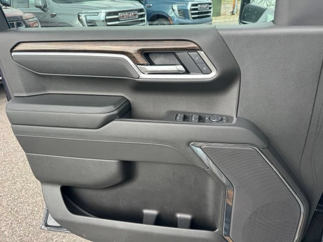2025 GMC Sierra 1500 Elevation - Photo 18