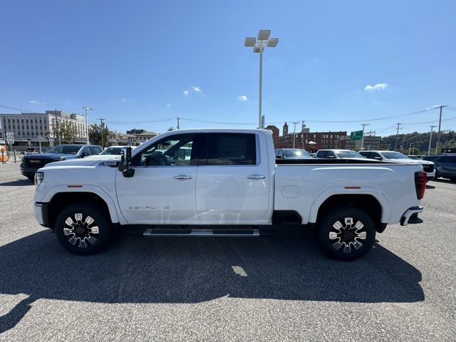 2026 Gmc Sierra 3500 HD Denali photo 2
