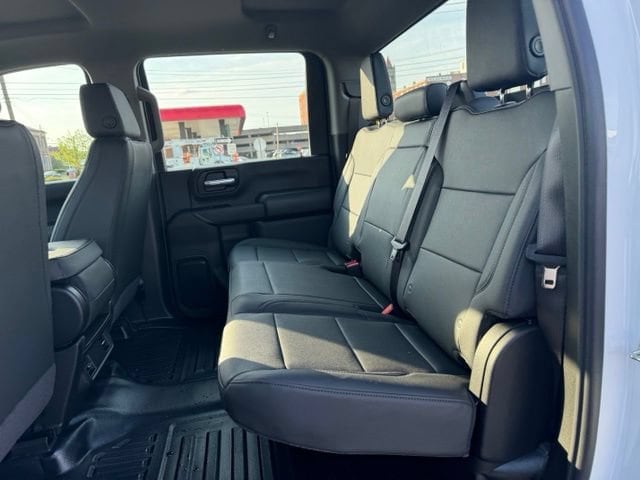 2026 GMC Sierra 3500HD Pro - Photo 10