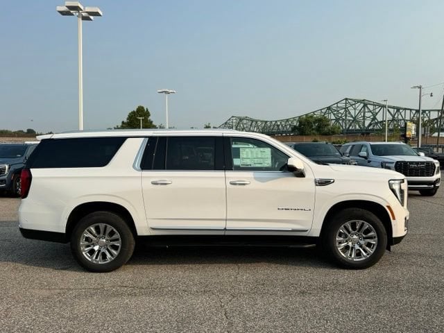 2026 GMC Yukon XL Denali - Photo 6