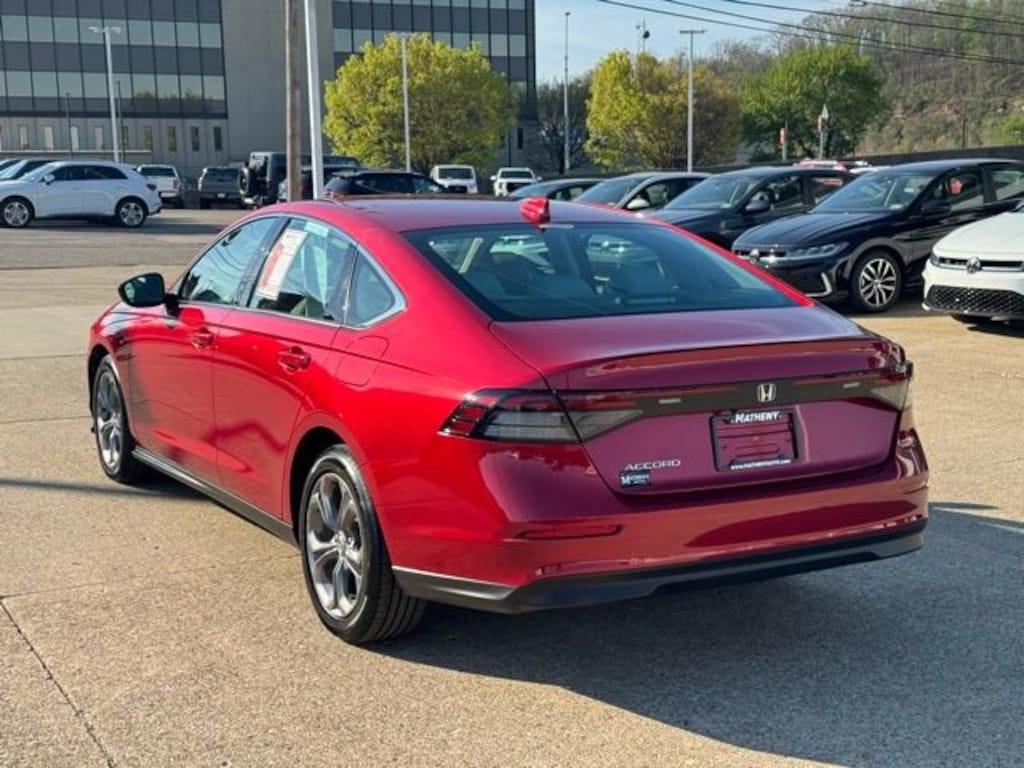 Used 2024 Honda Accord Sedan EX