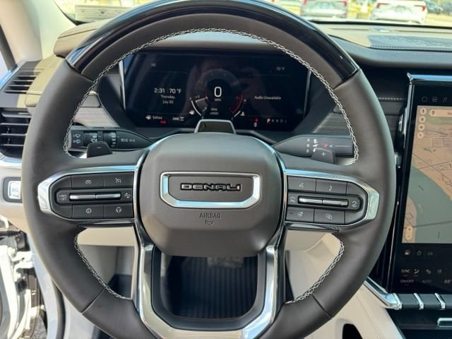2026 GMC Acadia Denali - Photo 15