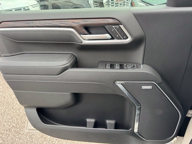 2026 GMC Sierra 1500 SLT - Photo 19