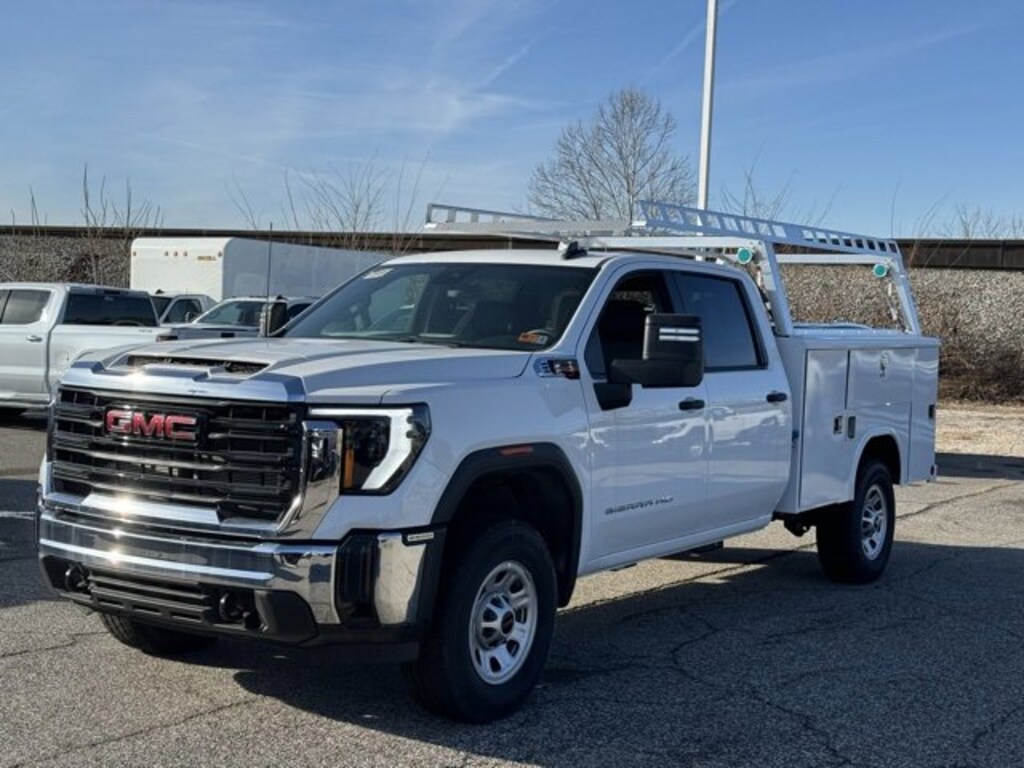 New 2025 GMC Sierra 2500 HD Pro Truck