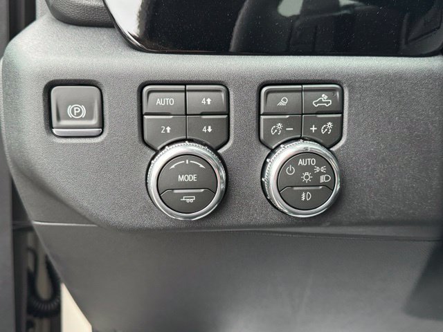 2026 GMC Sierra 1500 SLT - Photo 18