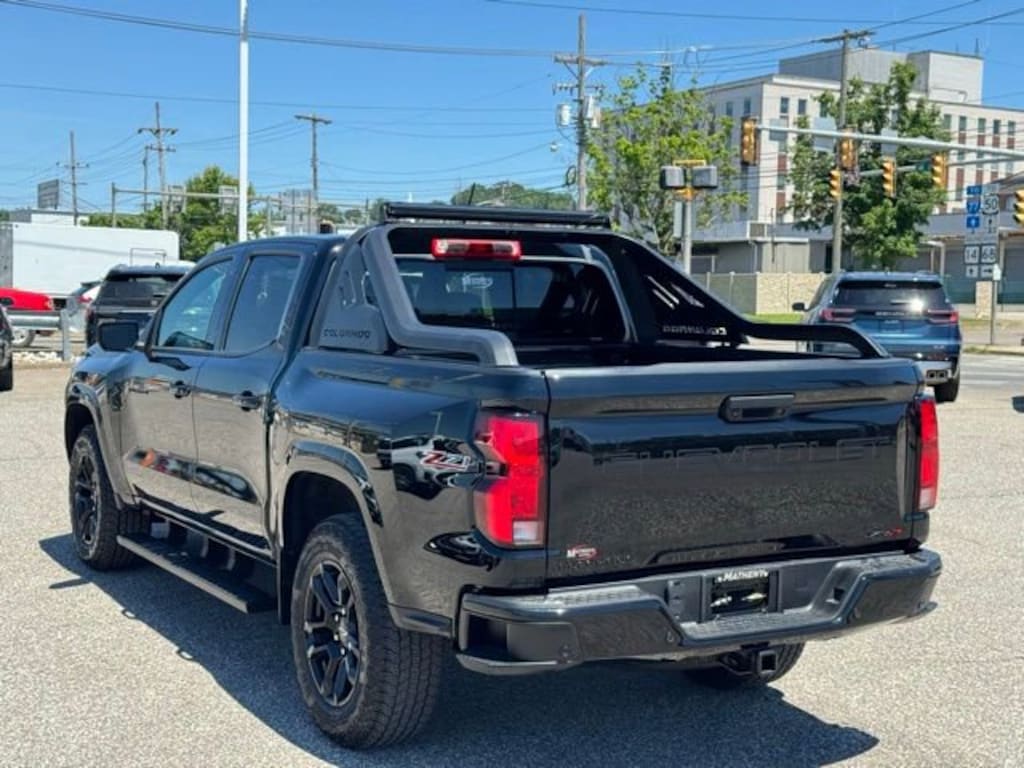 Used 2025 Chevrolet Colorado Z71 Truck