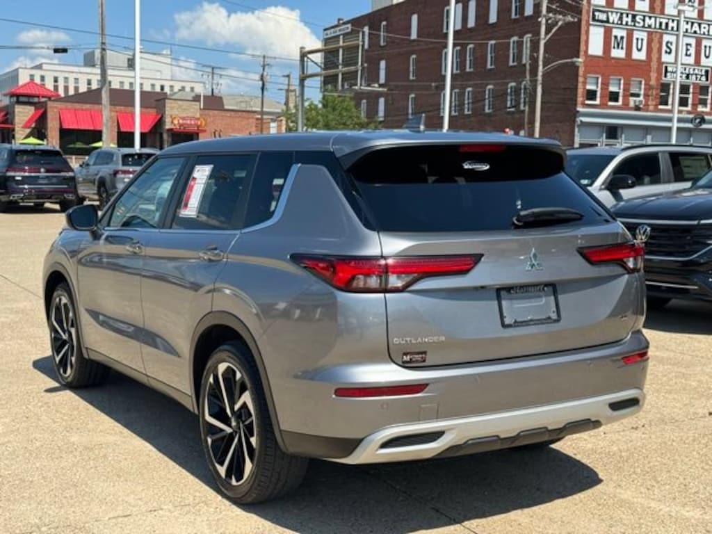 Used 2022 Mitsubishi Outlander SE 2.5 S-AWC SUV