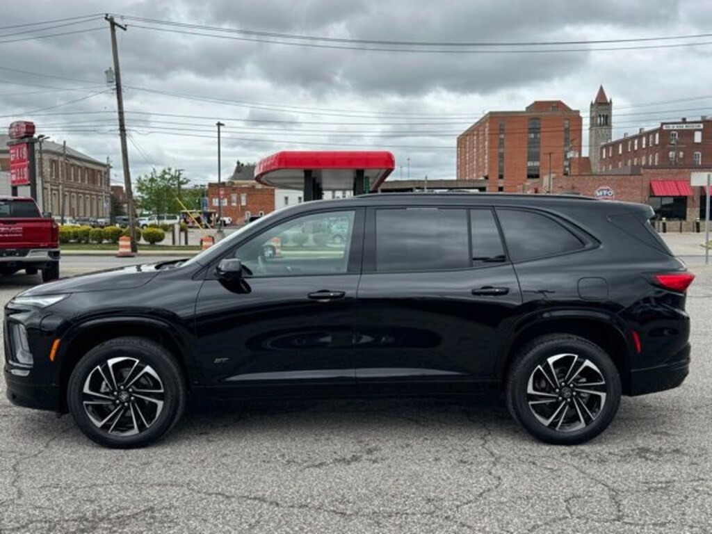 Used 2025 Buick Enclave Sport Touring SUV