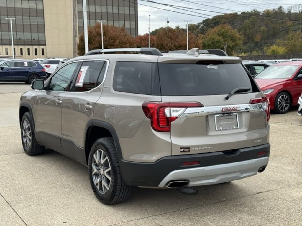 Used 2022 GMC Acadia SLT SUV