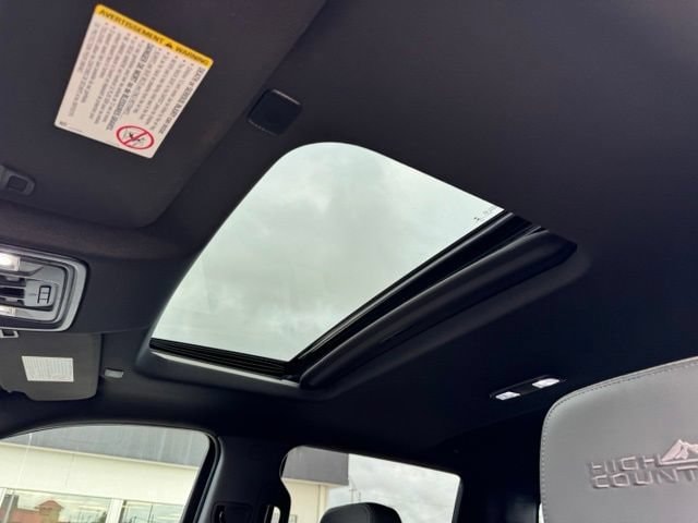 2021 Chevrolet Silverado 2500HD High Country - Photo 26