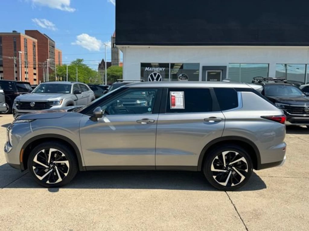 Used 2022 Mitsubishi Outlander SE 2.5 S-AWC SUV