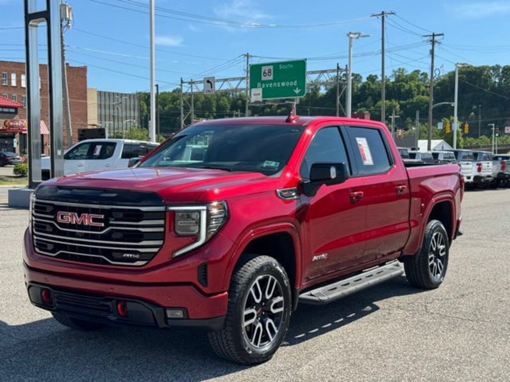 Used 2025 GMC Sierra 1500 AT4 Truck