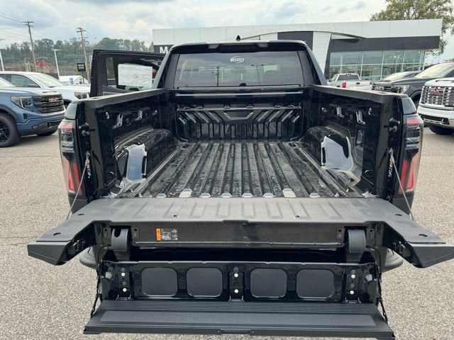 2026 GMC Sierra EV Elevation - Photo 10