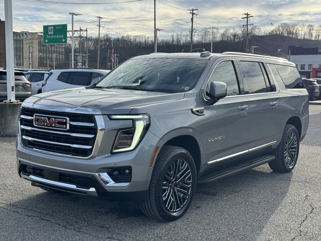 2026 GMC Yukon XL Elevation's photo