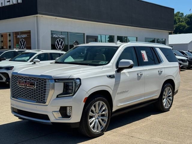 2021 GMC Yukon 4WD Denali's photo