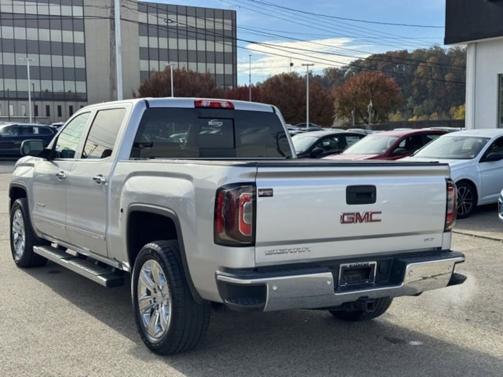 Used 2018 GMC Sierra 1500 SLT Truck