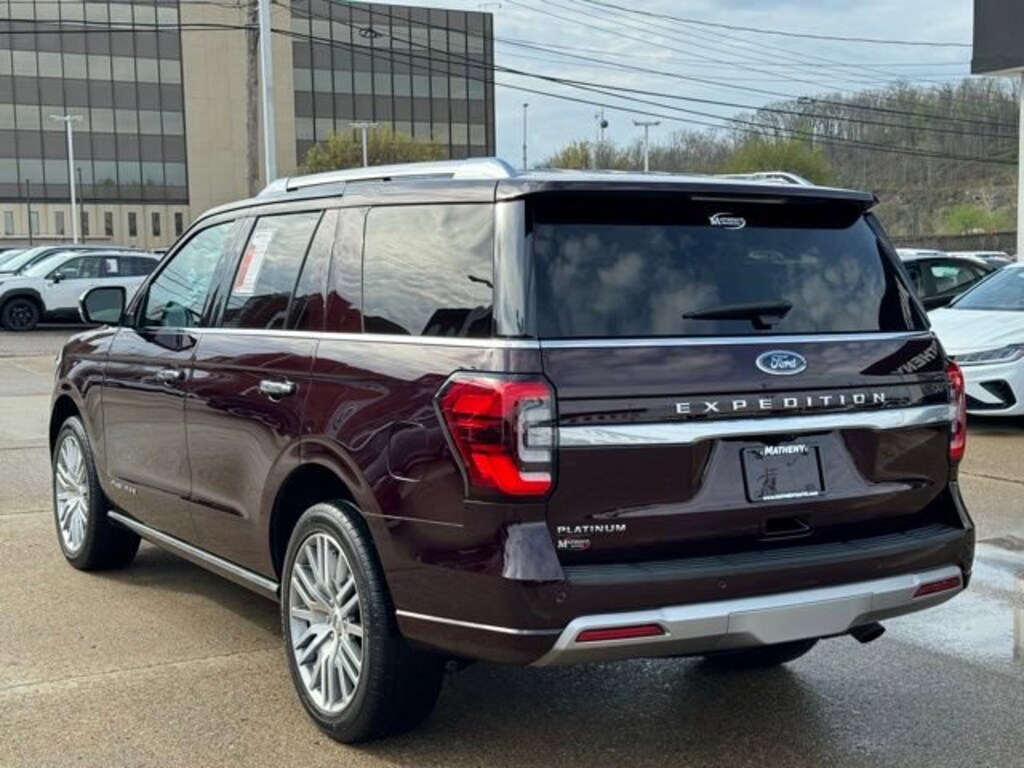 Used 2023 Ford Expedition Platinum
