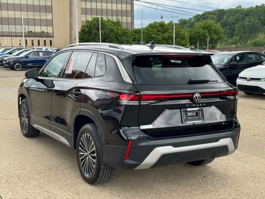 Used 2025 Volkswagen Tiguan S