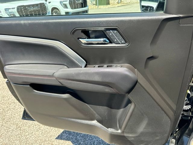 2025 Chevrolet Colorado Z71 - Photo 21