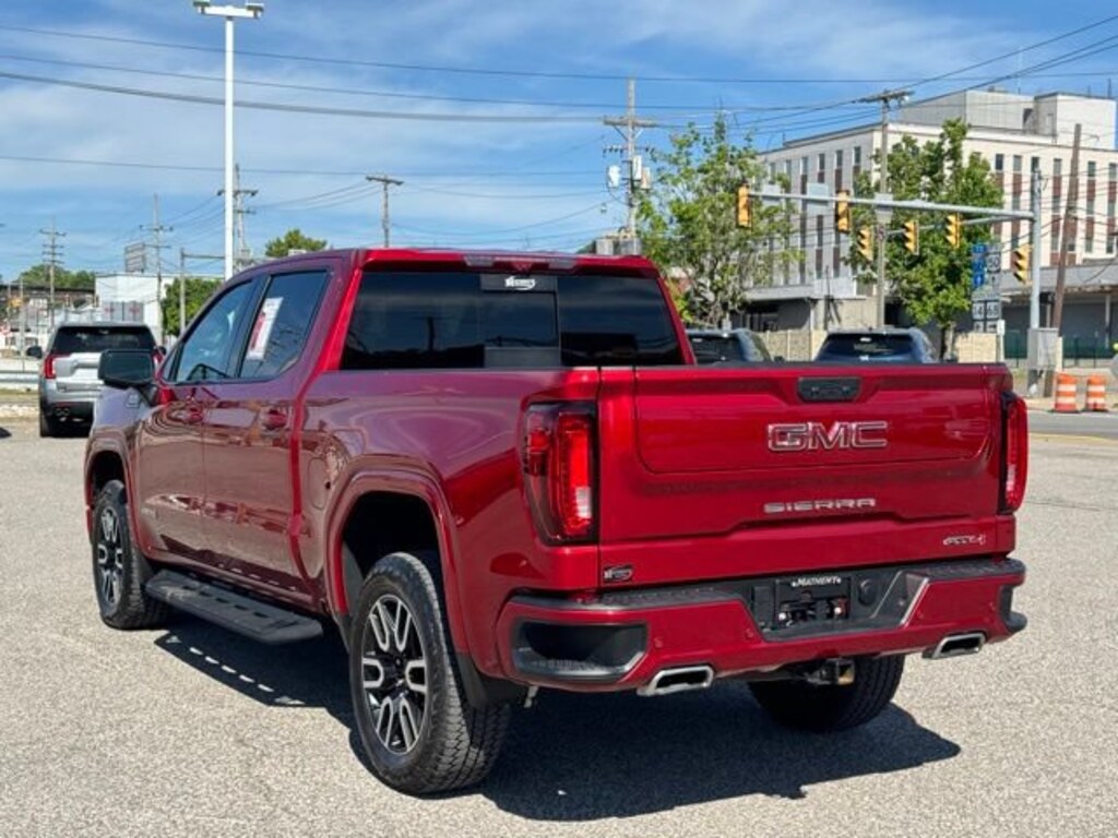 Used 2025 GMC Sierra 1500 AT4 Truck