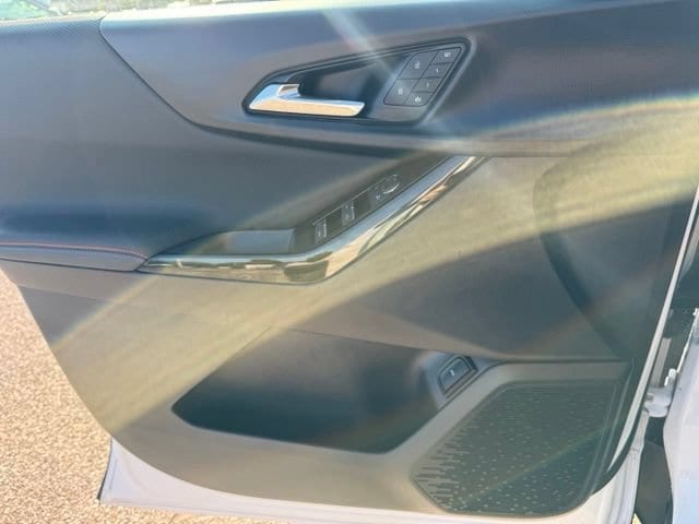 2025 Chevrolet Equinox RS - Photo 20