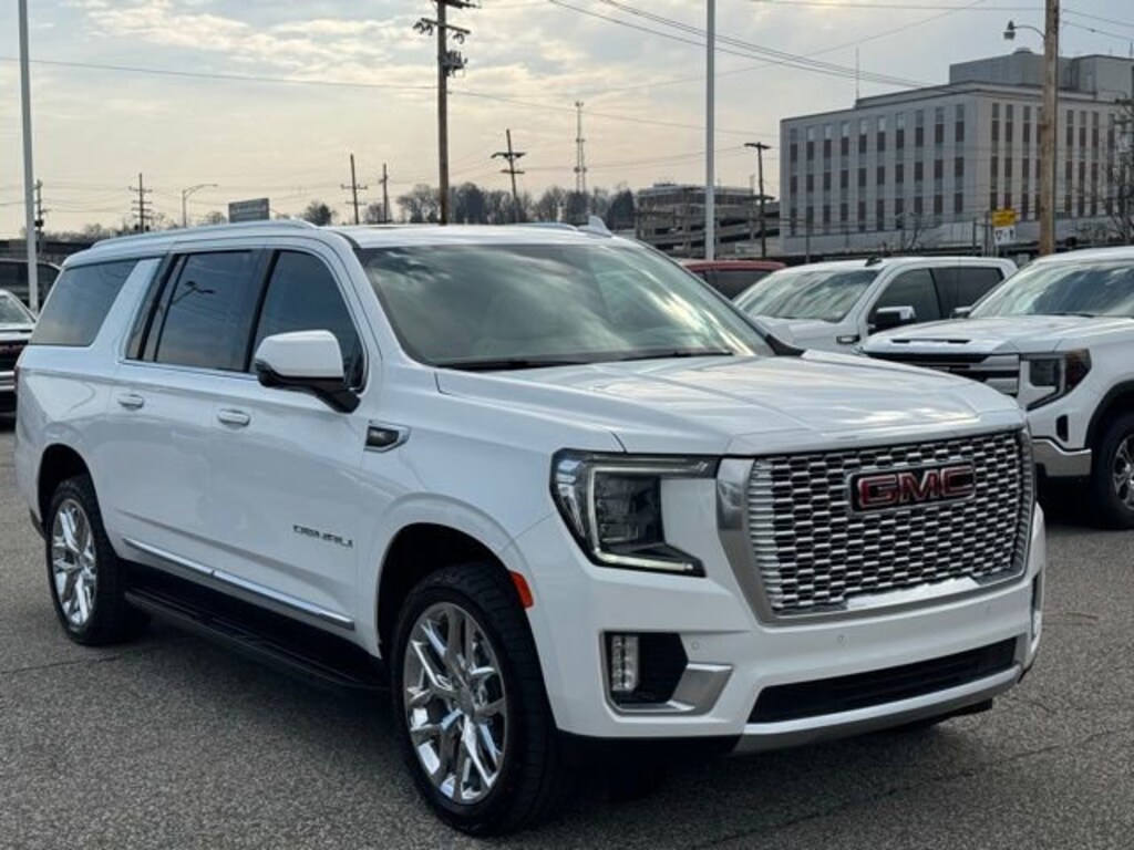 Used 2024 GMC Yukon XL Denali SUV