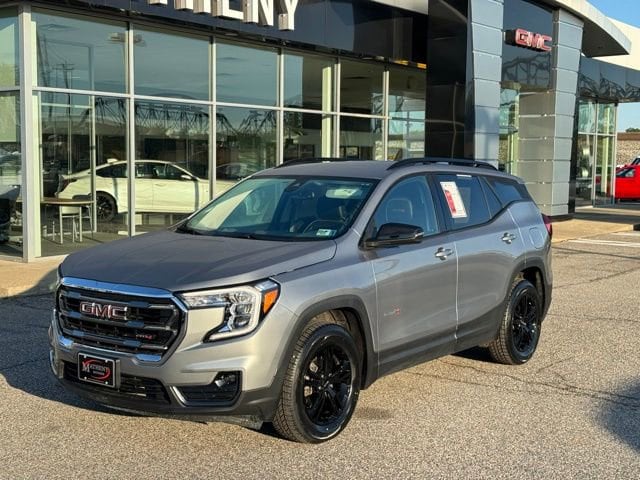 2023 GMC Terrain AT4 AWD's photo