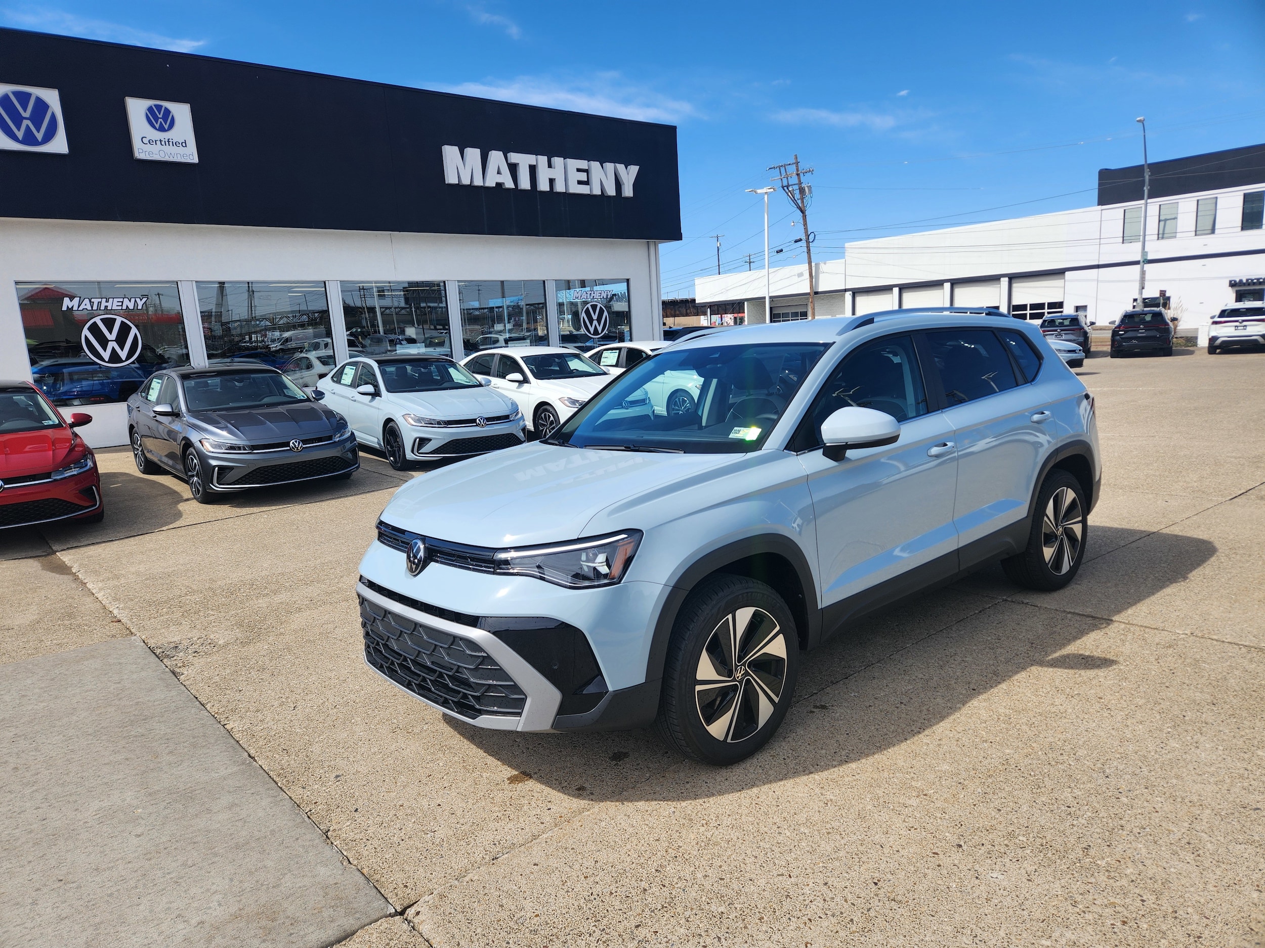 2026 Volkswagen Taos SE