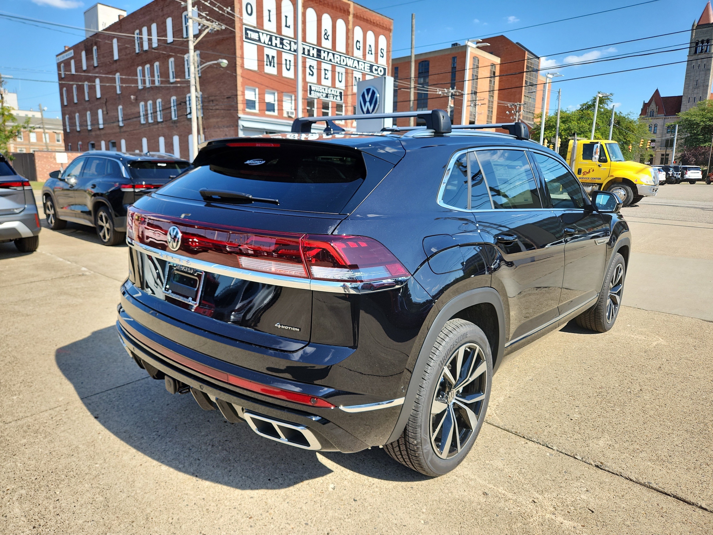 2026 Volkswagen Atlas Cross Sport SEL Premium R-LINE - Photo 7