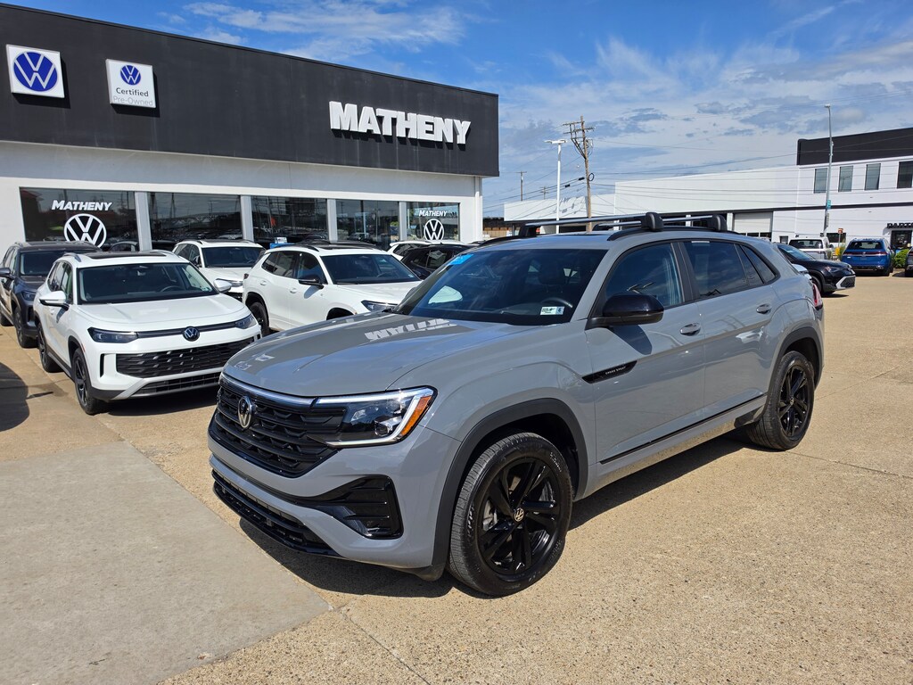 Certified 2025 Volkswagen Atlas Cross Sport 2.0T SEL R-Line Black SUV