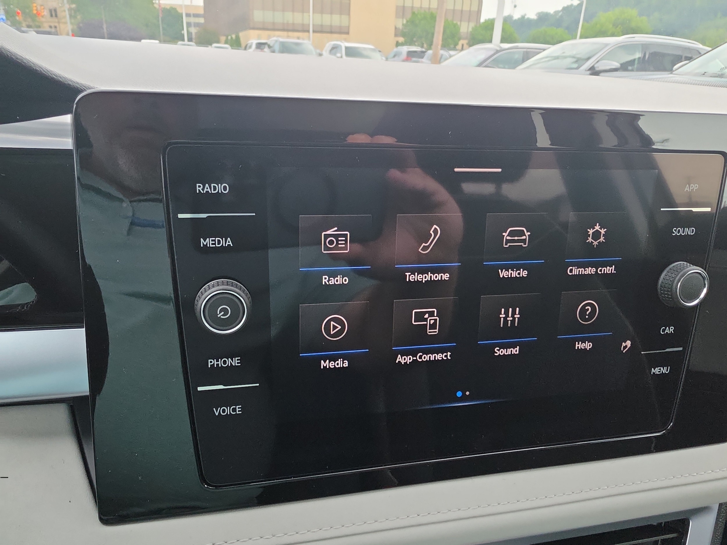 2026 Volkswagen Taos SE - Photo 17