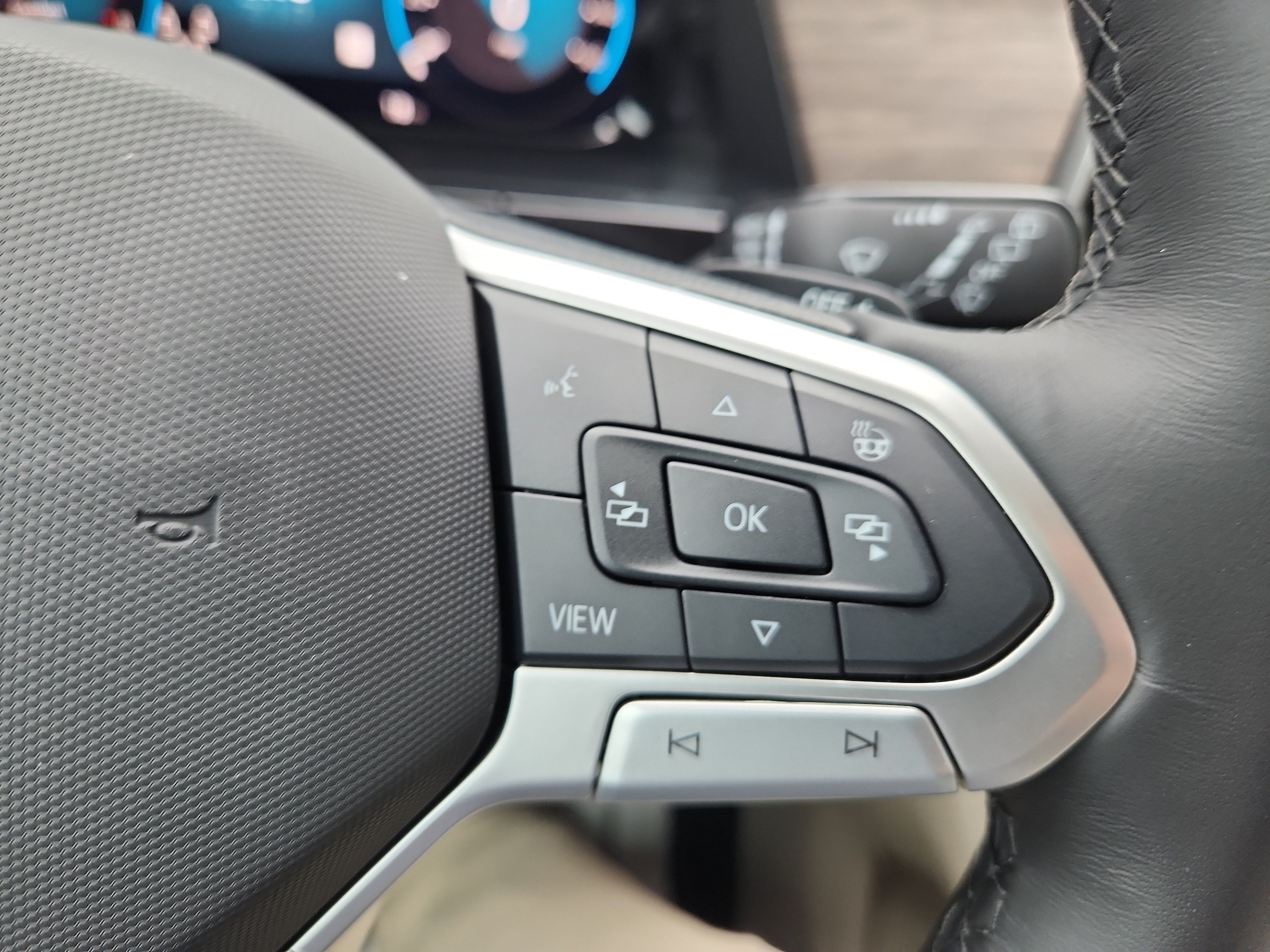 2026 Volkswagen Atlas SEL Premium R-Line - Photo 29