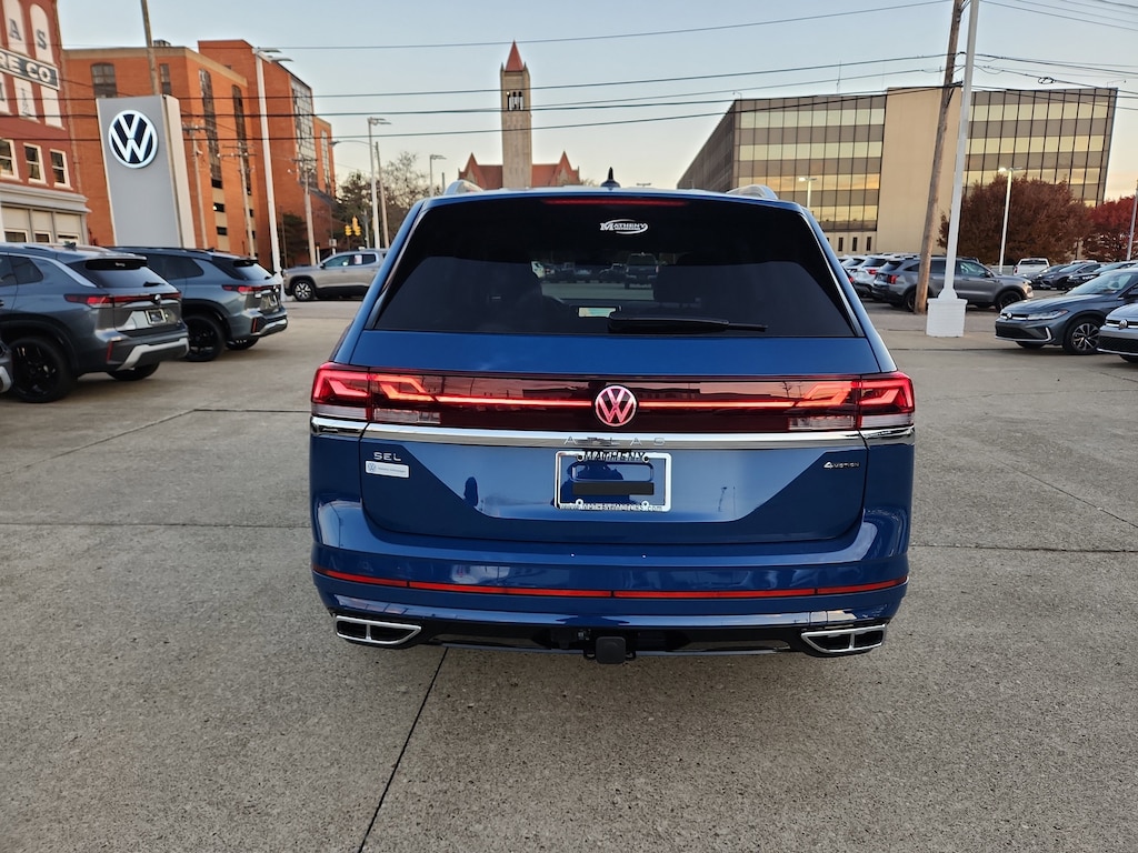 New 2026 Volkswagen Atlas 2.0T SEL Premium R-Line SUV