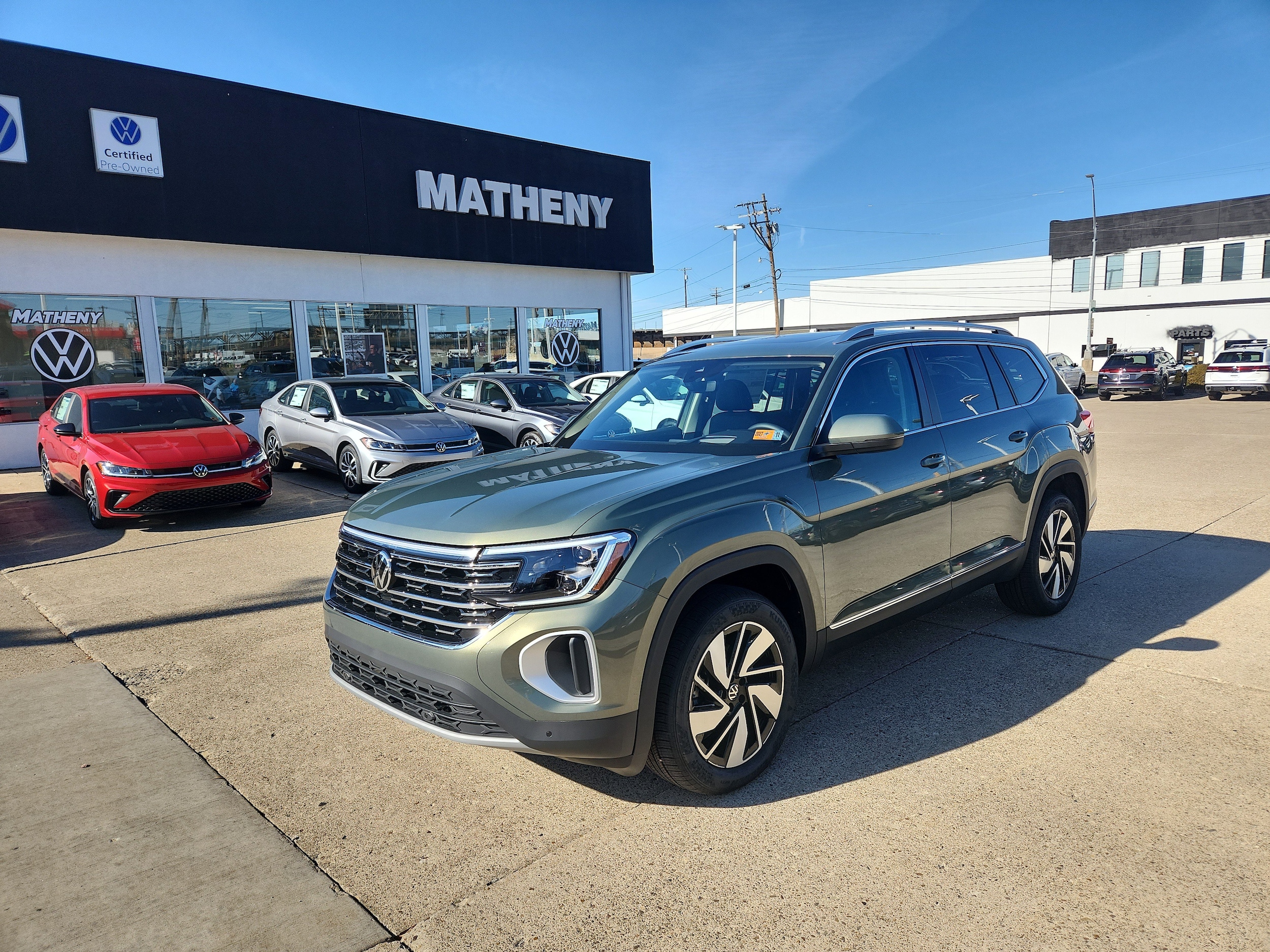 2026 Volkswagen Atlas SEL's photo