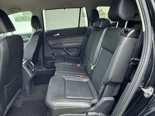 2023 Volkswagen Atlas SE - Photo 12