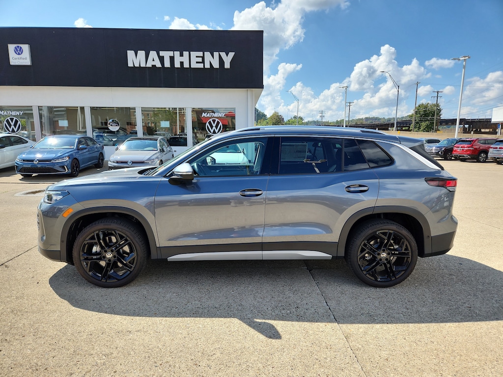 New 2025 Volkswagen Tiguan 2.0T S SUV