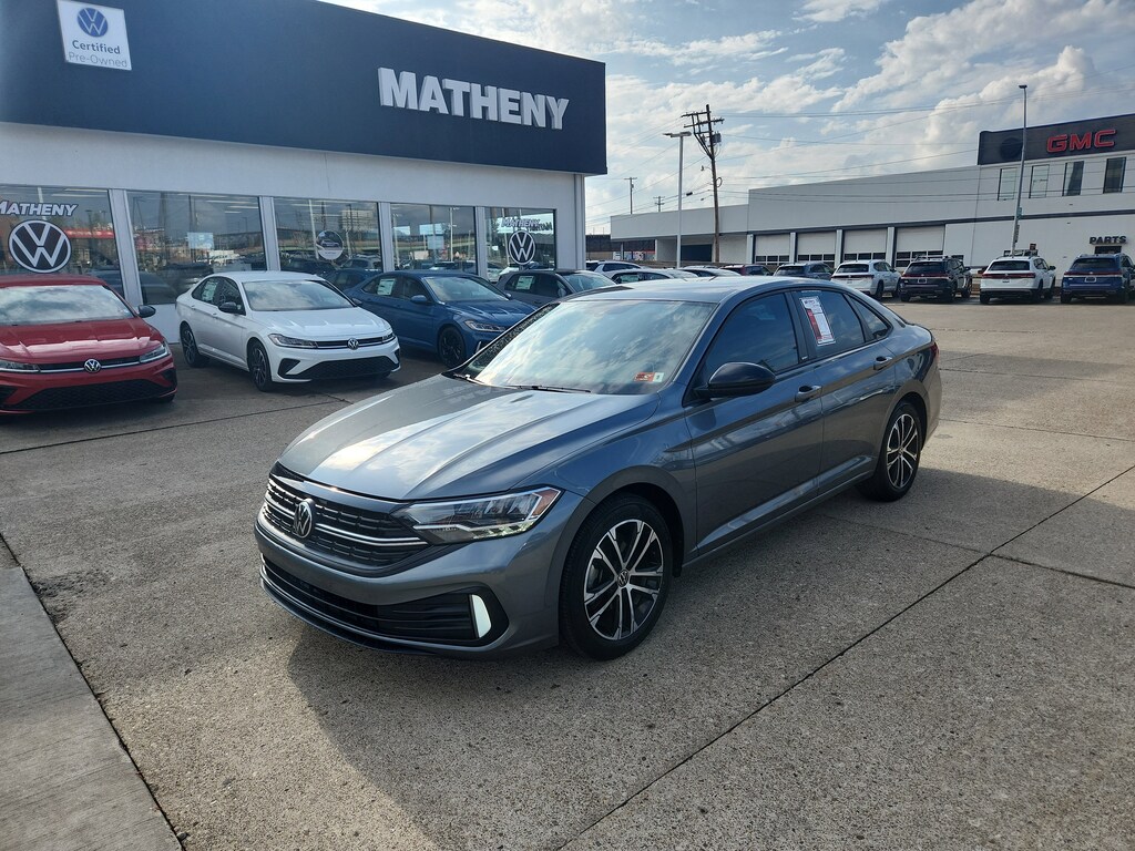 Used 2023 Volkswagen Jetta 1.5T Sport Sedan